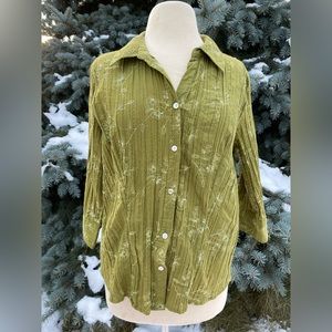 Lemon Grass XL army green floral button up